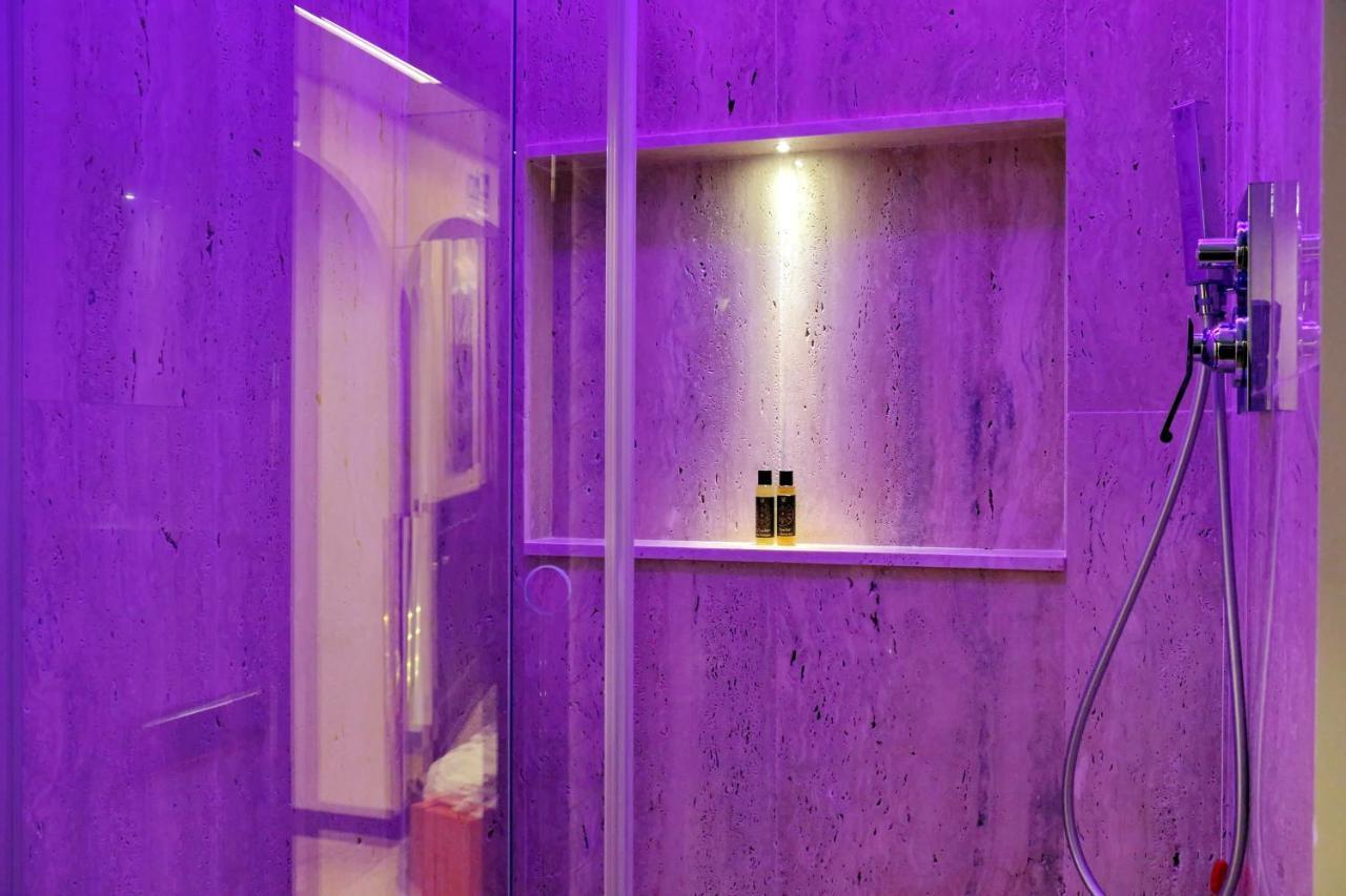 Spanish Hills Collection Luxury Suites & Jacuzzi Rome Exterior photo