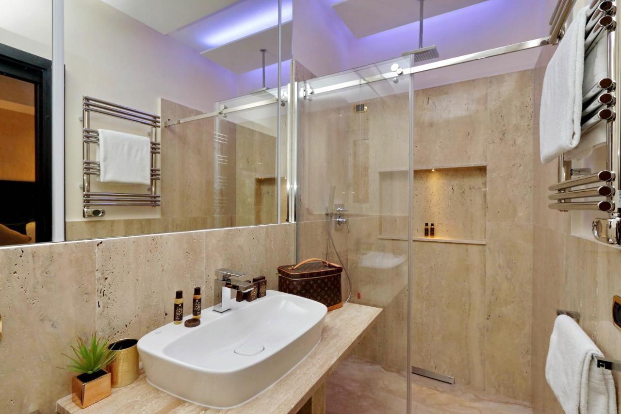 Spanish Hills Collection Luxury Suites & Jacuzzi Rome Exterior photo