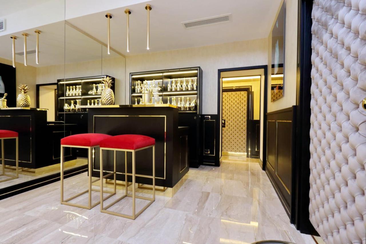 Spanish Hills Collection Luxury Suites & Jacuzzi Rome Exterior photo