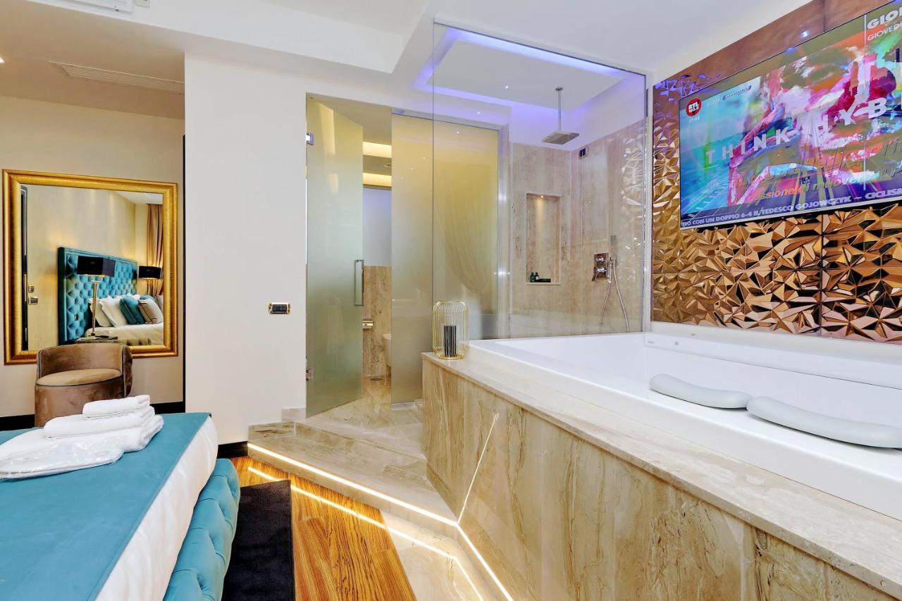 Spanish Hills Collection Luxury Suites & Jacuzzi Rome Exterior photo